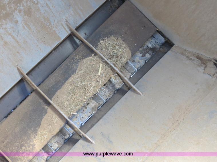 image for item B2346 1992 Ledwell 42' aluminum paddle wagon trailer