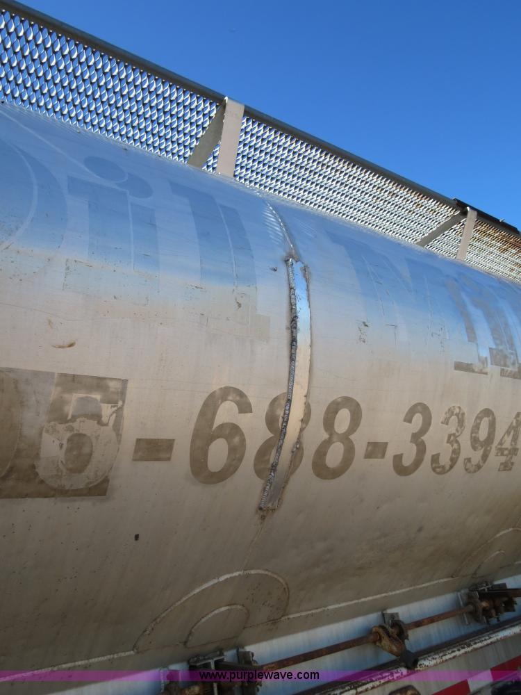 image for item B2346 1992 Ledwell 42' aluminum paddle wagon trailer