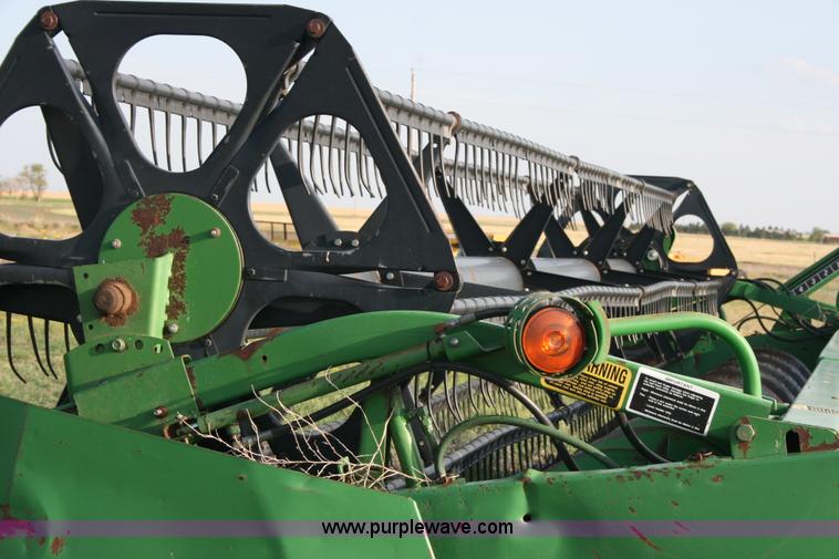 image for item B2348 1996 John Deere 925 25' flex platform header