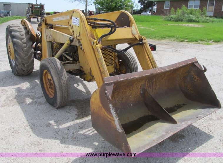 image for item B2699 Massey Ferguson 203 industrial tractor
