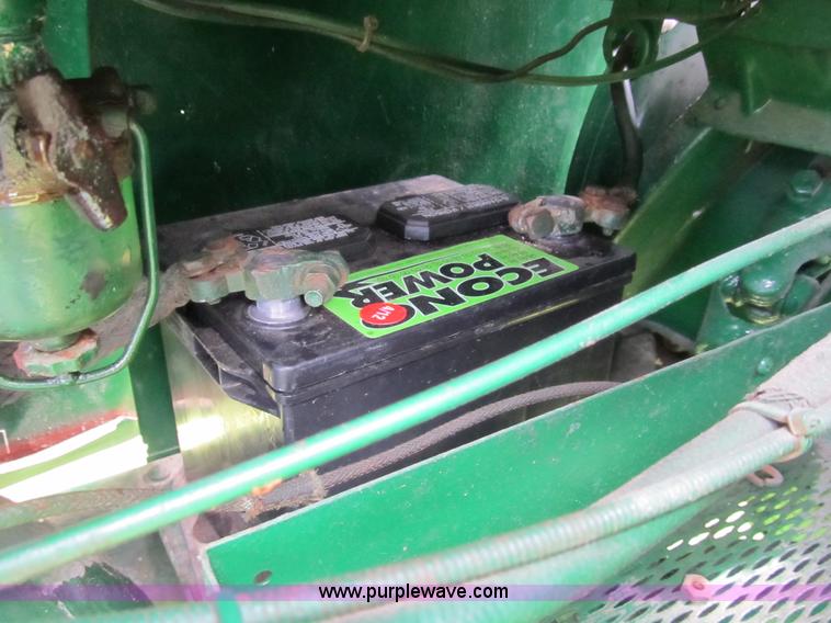 image for item B2704 1948 Oliver 60 row crop tractor