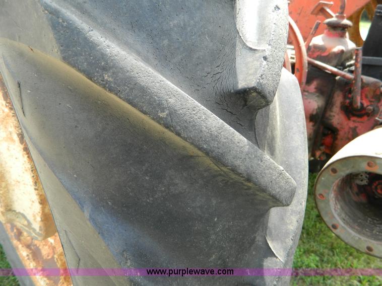 image for item B3659 1947 Cockshutt 30 row crop tractor