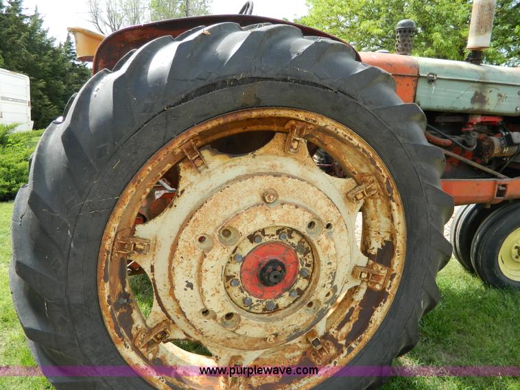 image for item B3659 1947 Cockshutt 30 row crop tractor