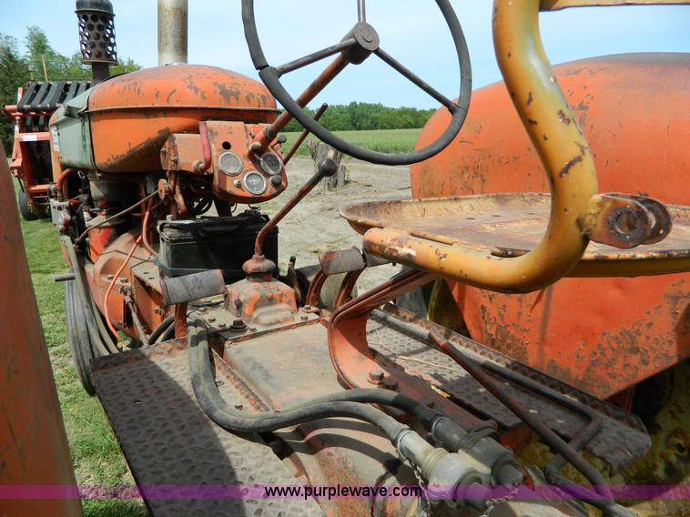 image for item B3659 1947 Cockshutt 30 row crop tractor