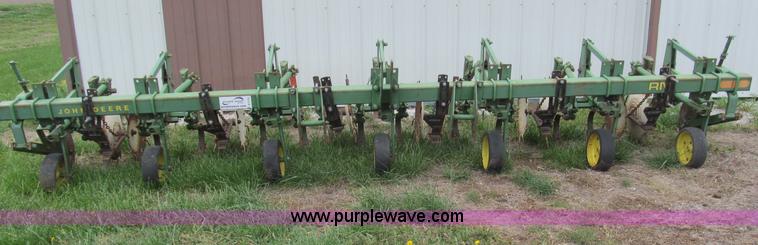 image for item B5133 1980 John Deere RM six row cultivator
