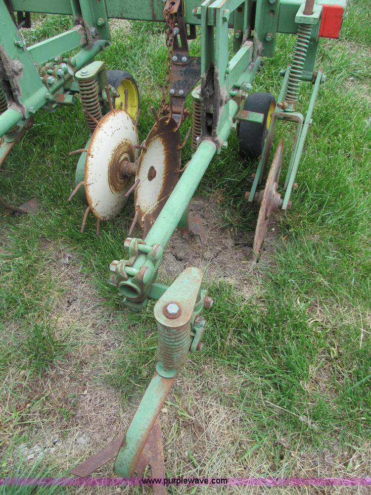 image for item B5133 1980 John Deere RM six row cultivator