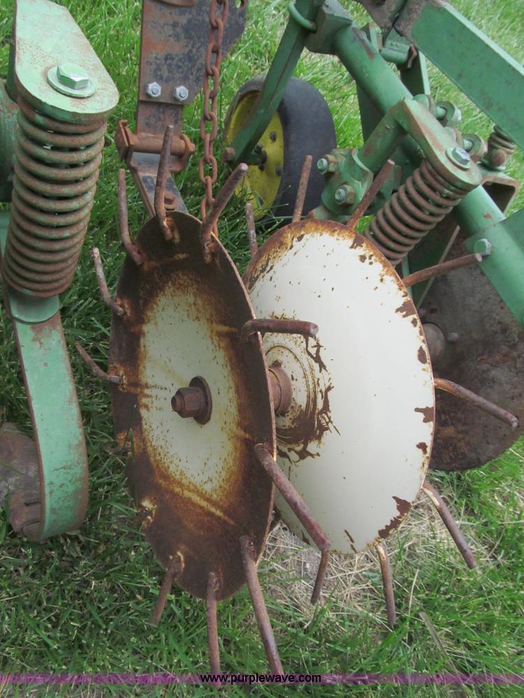 image for item B5133 1980 John Deere RM six row cultivator