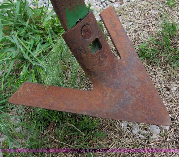 image for item B5133 1980 John Deere RM six row cultivator