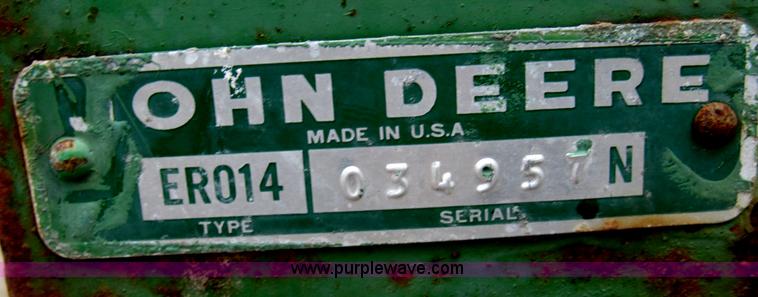 image for item B5133 1980 John Deere RM six row cultivator