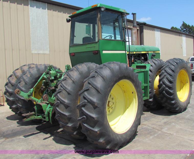 image for item B7155 1980 John Deere 8640 4WD tractor