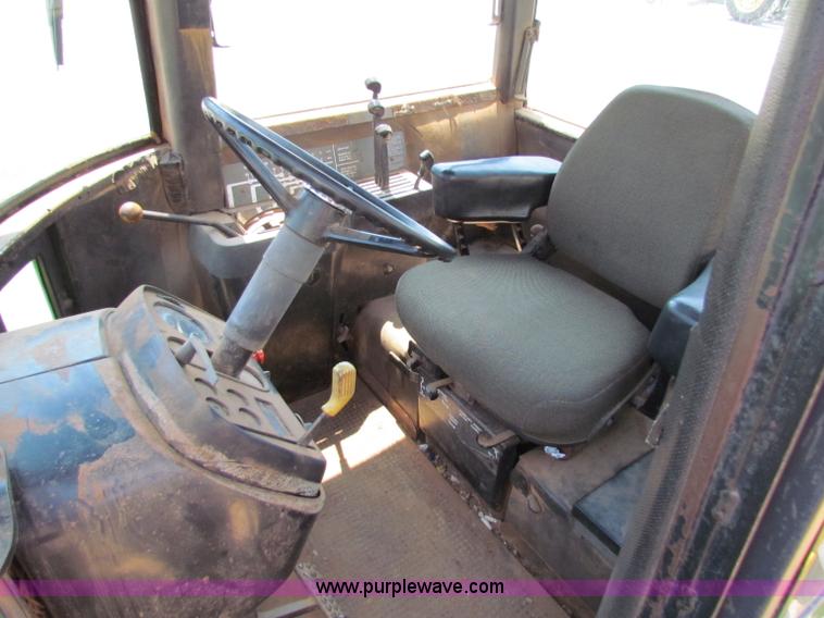 image for item B7155 1980 John Deere 8640 4WD tractor