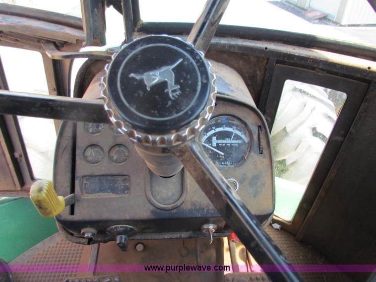 image for item B7155 1980 John Deere 8640 4WD tractor
