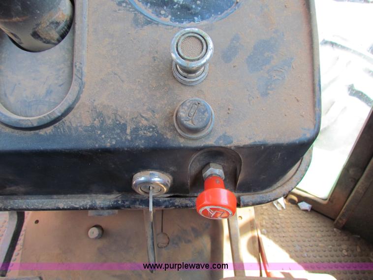 image for item B7155 1980 John Deere 8640 4WD tractor