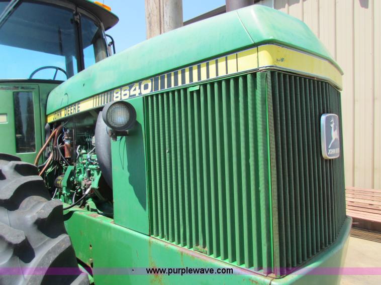 image for item B7155 1980 John Deere 8640 4WD tractor