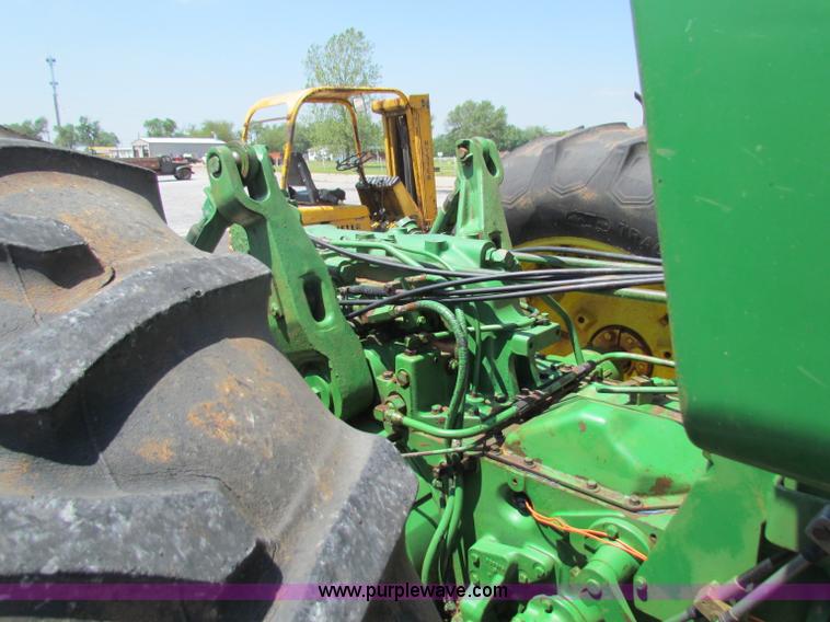 image for item B7155 1980 John Deere 8640 4WD tractor