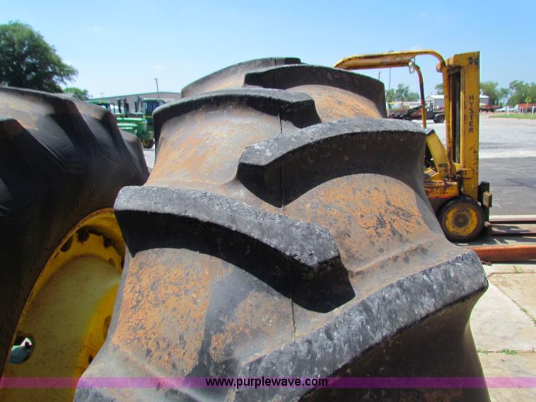 image for item B7155 1980 John Deere 8640 4WD tractor