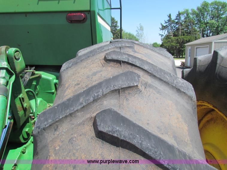 image for item B7155 1980 John Deere 8640 4WD tractor