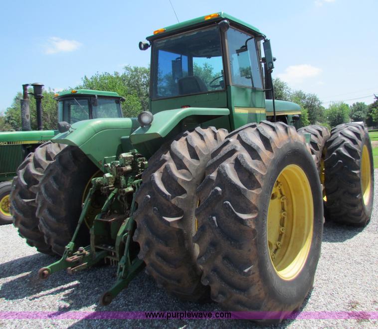 image for item B7156 1980 John Deere 8640 4WD tractor