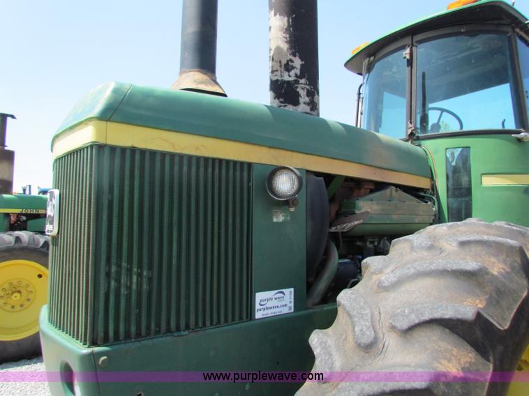 image for item B7156 1980 John Deere 8640 4WD tractor