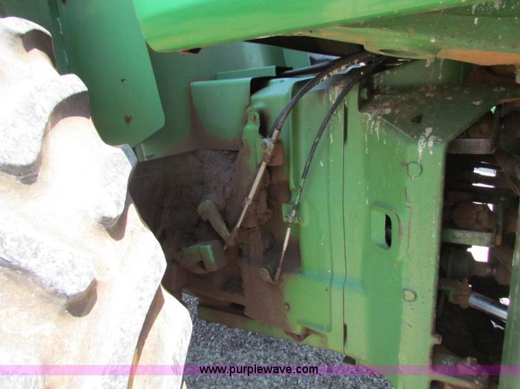 image for item B7156 1980 John Deere 8640 4WD tractor