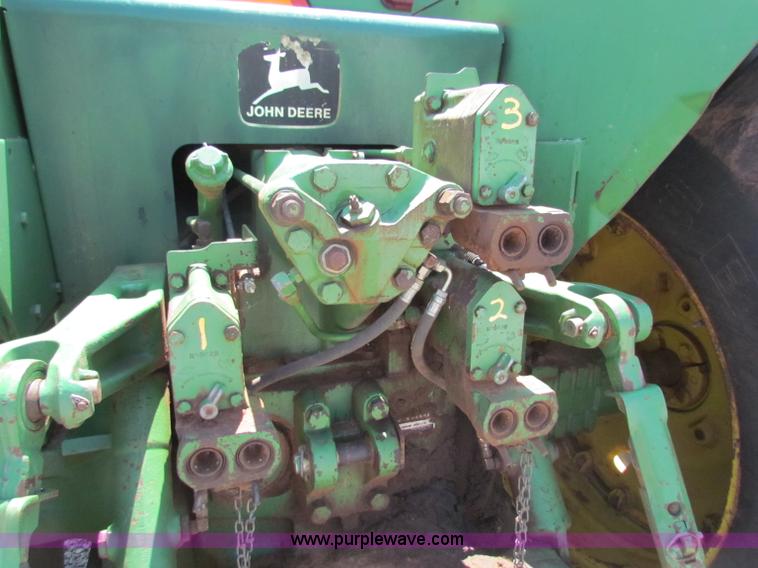 image for item B7156 1980 John Deere 8640 4WD tractor