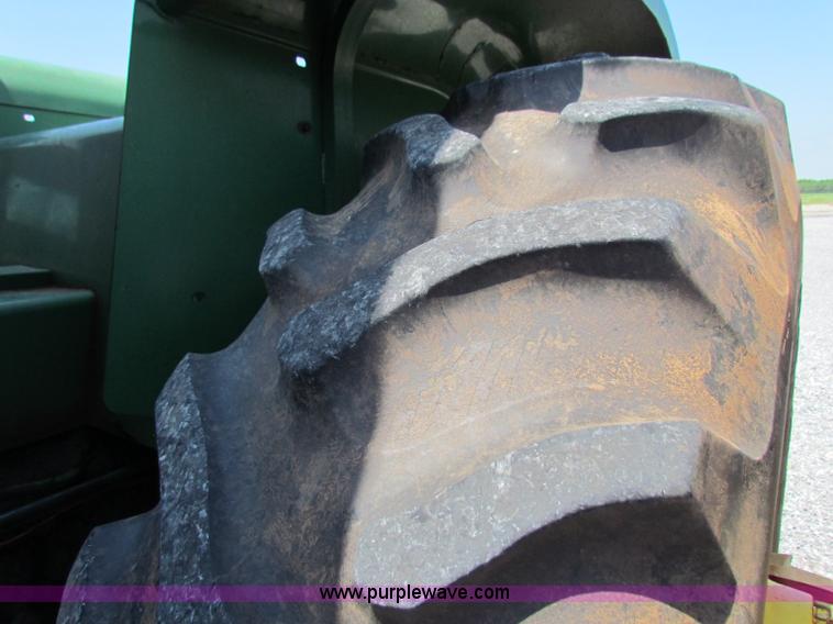 image for item B7156 1980 John Deere 8640 4WD tractor