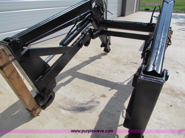 image for item B7233 Westendorf TA-26 tractor loader