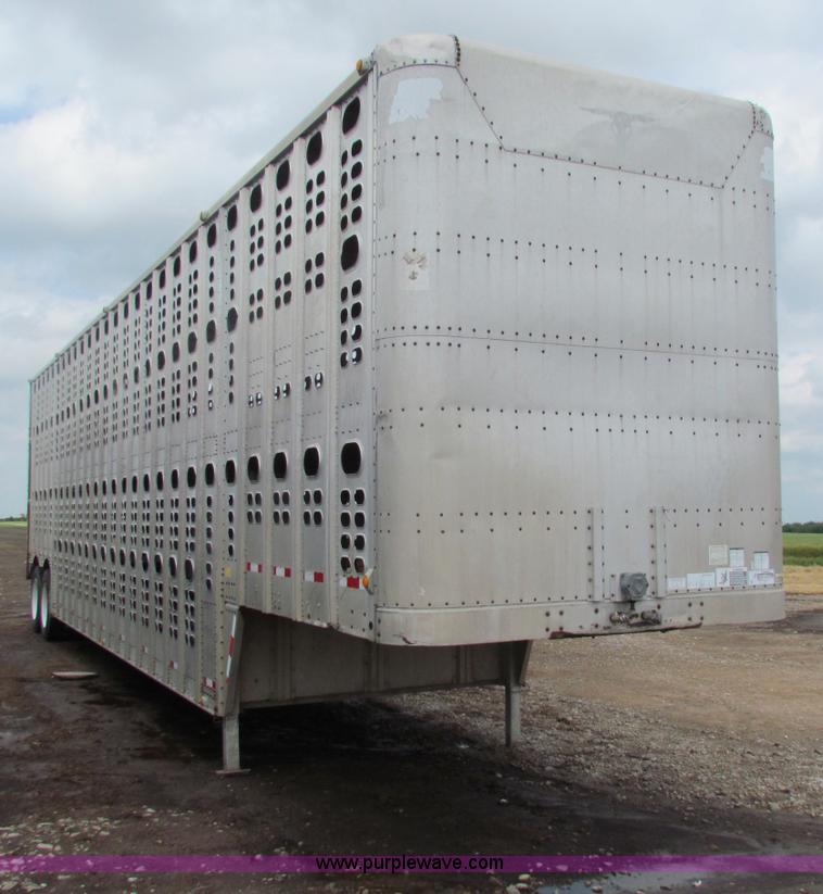 image for item B7234 1989 Wilson 48' aluminum cattle pot trailer
