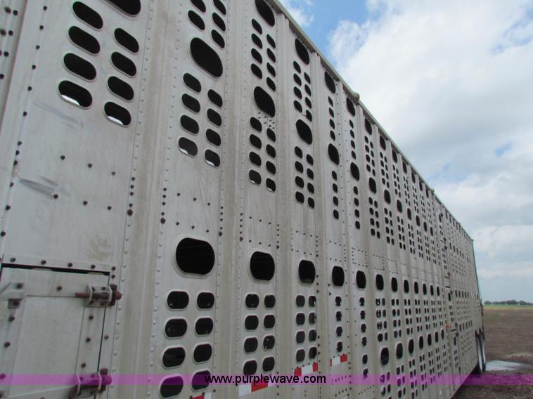 image for item B7234 1989 Wilson 48' aluminum cattle pot trailer