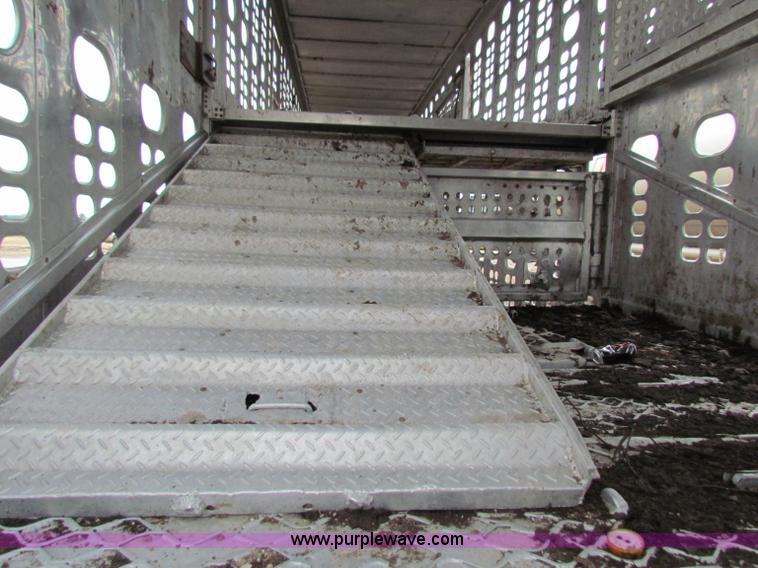 image for item B7234 1989 Wilson 48' aluminum cattle pot trailer