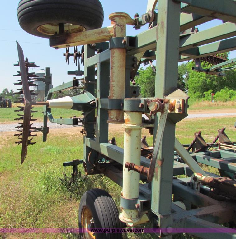 image for item B7237 Flex King KM33 33' V plow