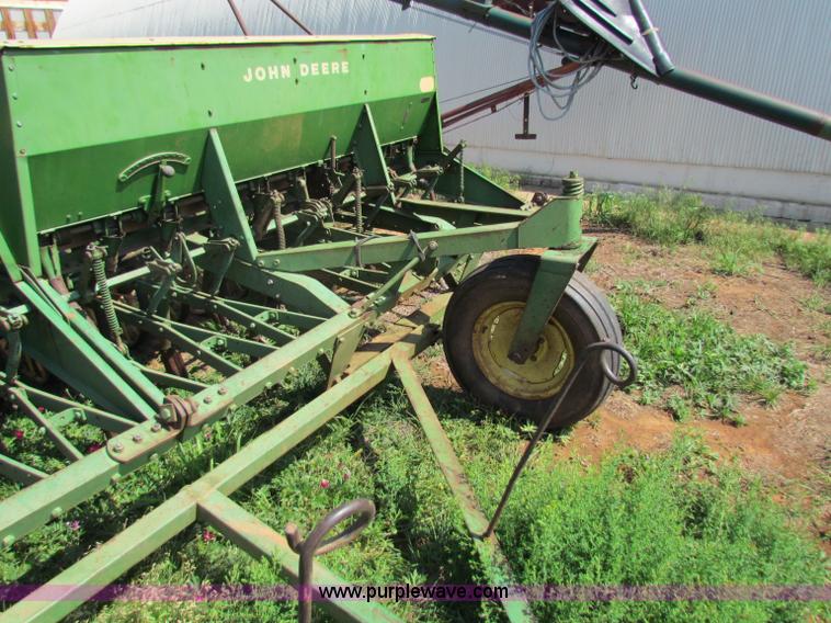 image for item B7239 (2) John Deere EZ101 drills