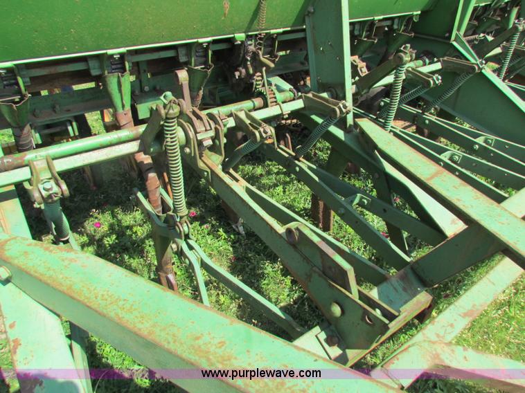 image for item B7239 (2) John Deere EZ101 drills