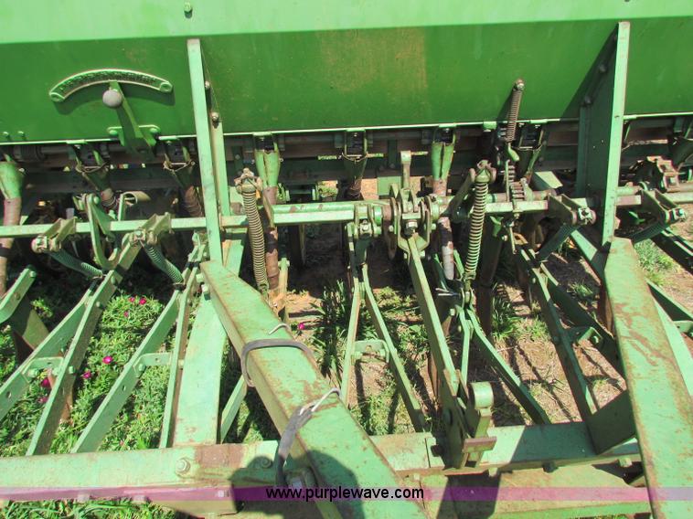image for item B7239 (2) John Deere EZ101 drills