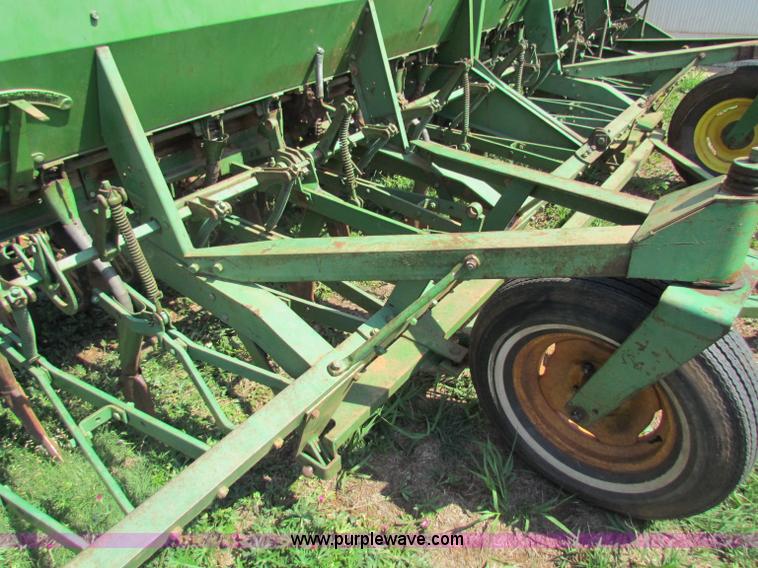 image for item B7239 (2) John Deere EZ101 drills