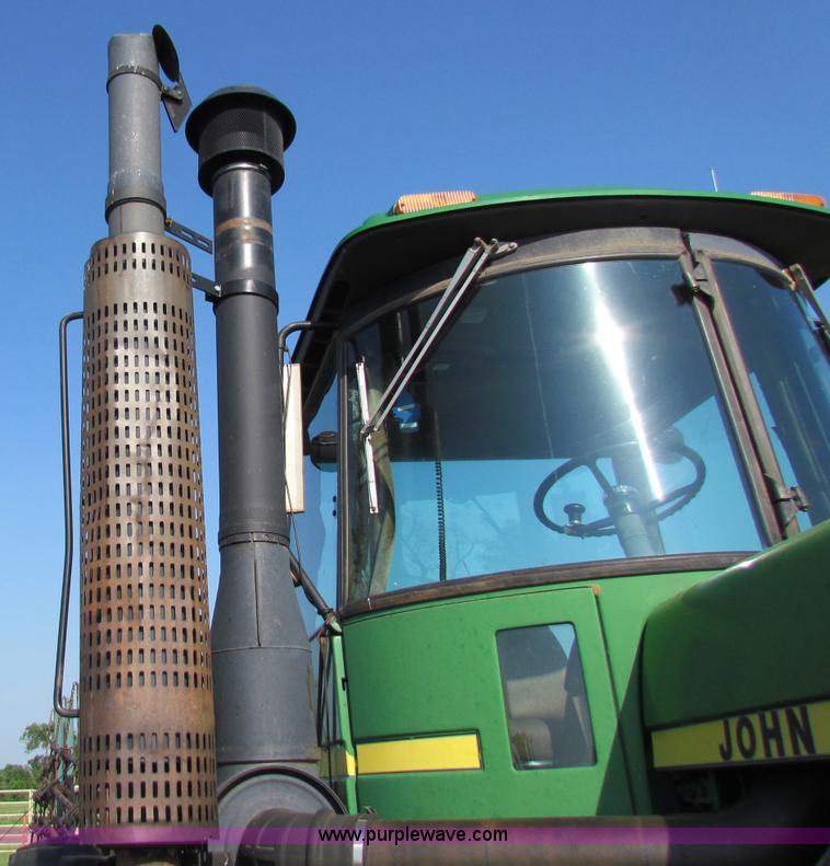 image for item B7247 1984 John Deere 8450 4WD tractor