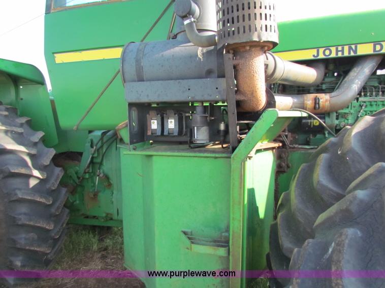 image for item B7247 1984 John Deere 8450 4WD tractor