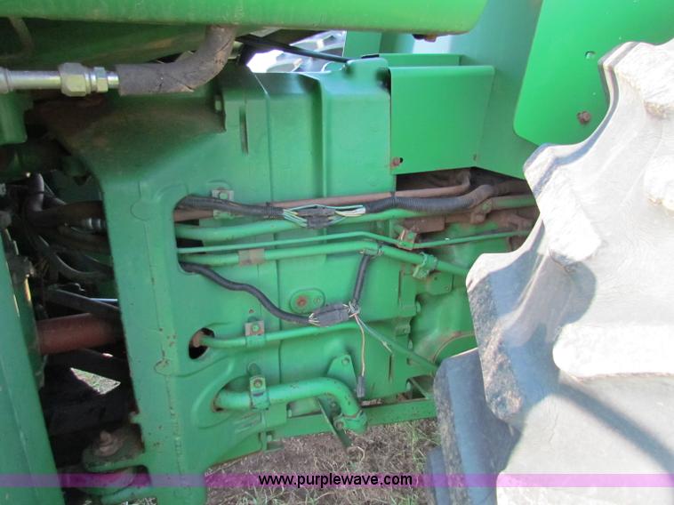 image for item B7247 1984 John Deere 8450 4WD tractor