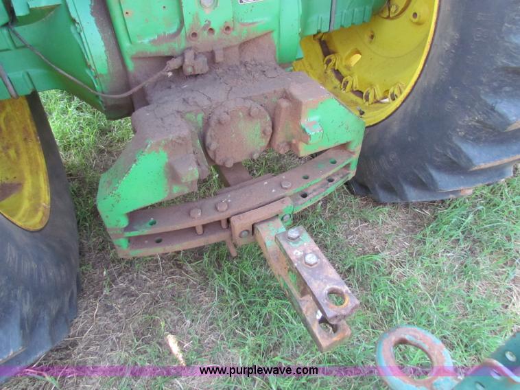 image for item B7247 1984 John Deere 8450 4WD tractor