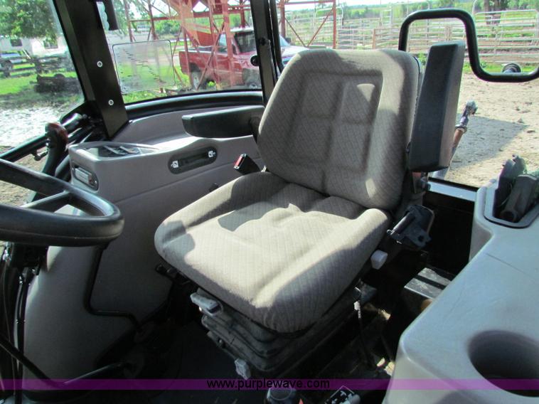 image for item B7248 2008 Case IH Farmall 95 MFWD tractor with loader