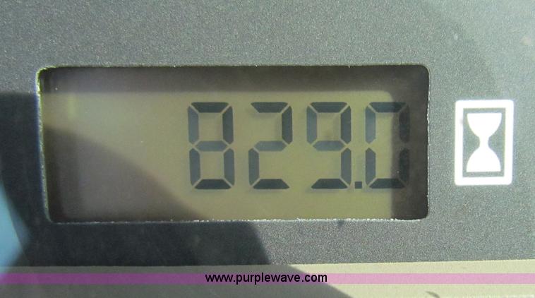 image for item B7248 2008 Case IH Farmall 95 MFWD tractor with loader