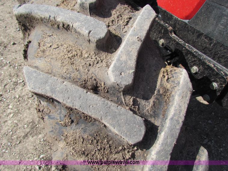 image for item B7248 2008 Case IH Farmall 95 MFWD tractor with loader