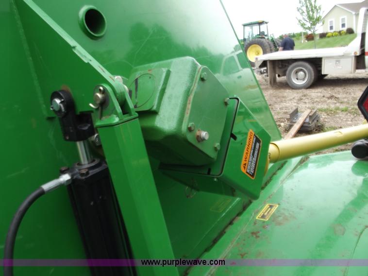 image for item C2093 2008 John Deere CX15 15' batwing mower