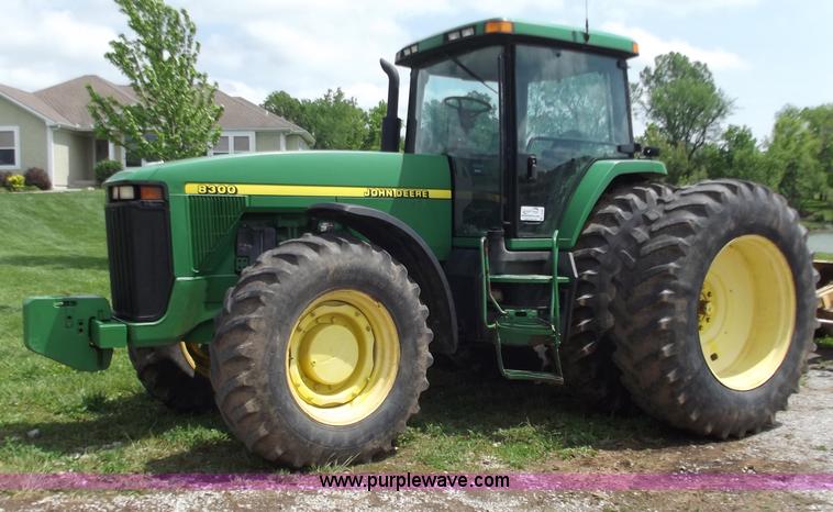 image for item C2095 1998 John Deere 8300 MFWD tractor