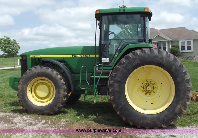 image for item C2095 1998 John Deere 8300 MFWD tractor