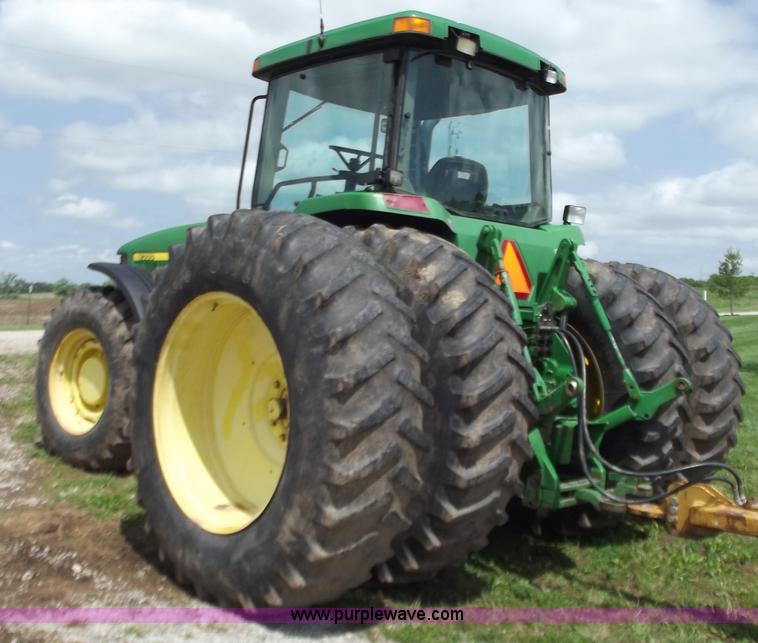 image for item C2095 1998 John Deere 8300 MFWD tractor