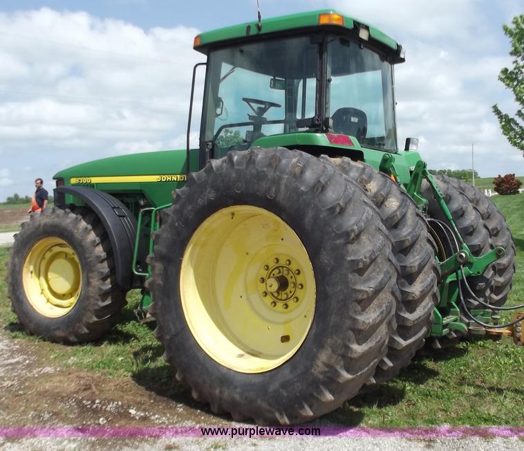 image for item C2095 1998 John Deere 8300 MFWD tractor