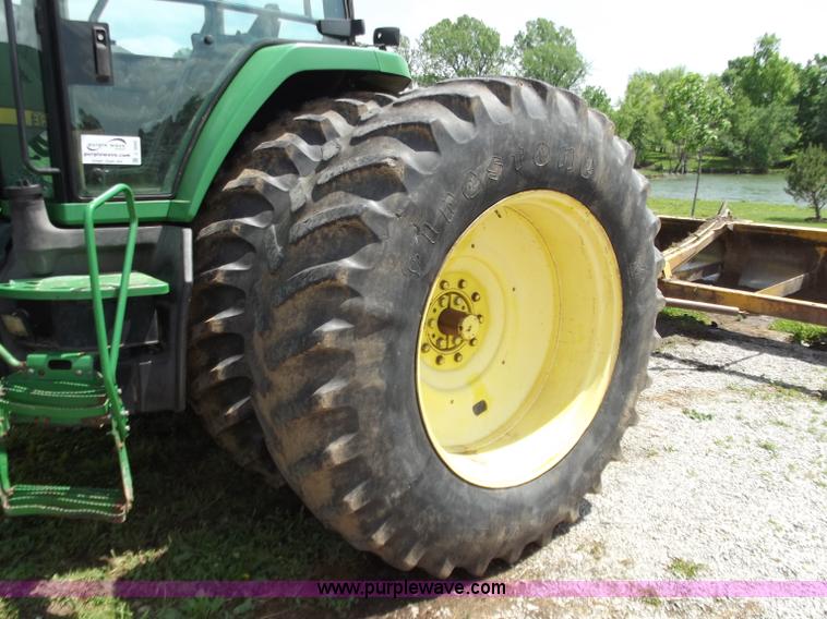 image for item C2095 1998 John Deere 8300 MFWD tractor