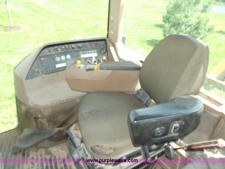 image for item C2095 1998 John Deere 8300 MFWD tractor