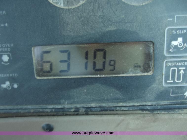 image for item C2095 1998 John Deere 8300 MFWD tractor